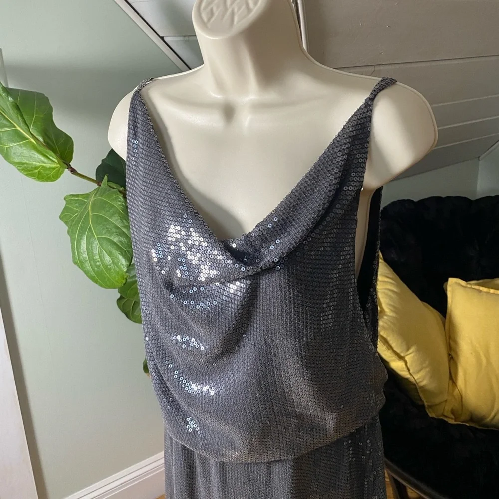 Robert Rodriguez Gunmetal Gray Sequin Silk Open Back Mini Dress Size 6 - Picture 8 of 12